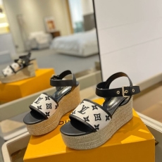 Louis Vuitton Sandals